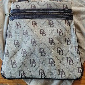 Dooney & Bourke Crossbody
